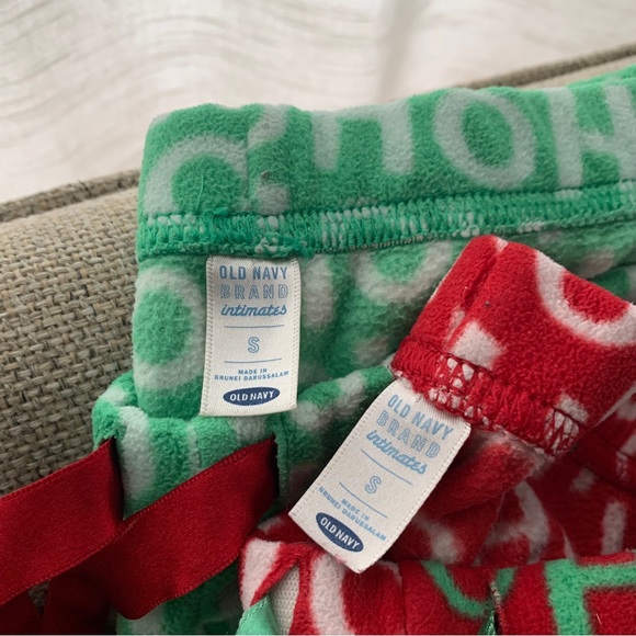 Lot Christmas Pajamas Slippers Fleece PJs Holiday Vintage Pants Red Size Small - Picture 2 of 9